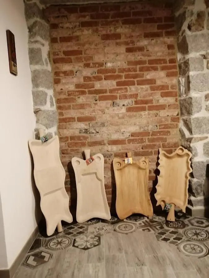 Viche Viche Bed & Breakfast Orgosolo 0*,  Italy